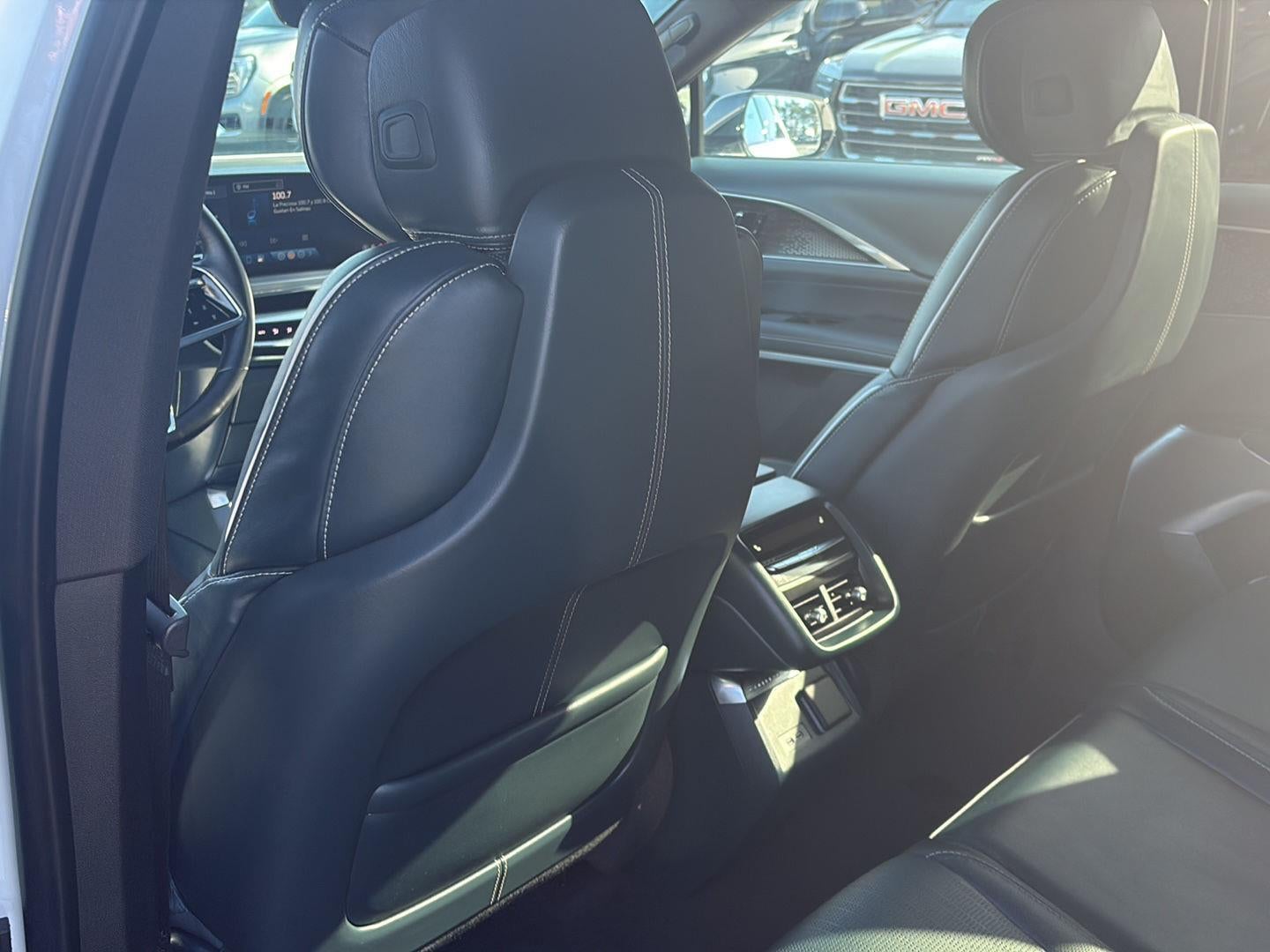 2024 Cadillac LYRIQ Sport 1