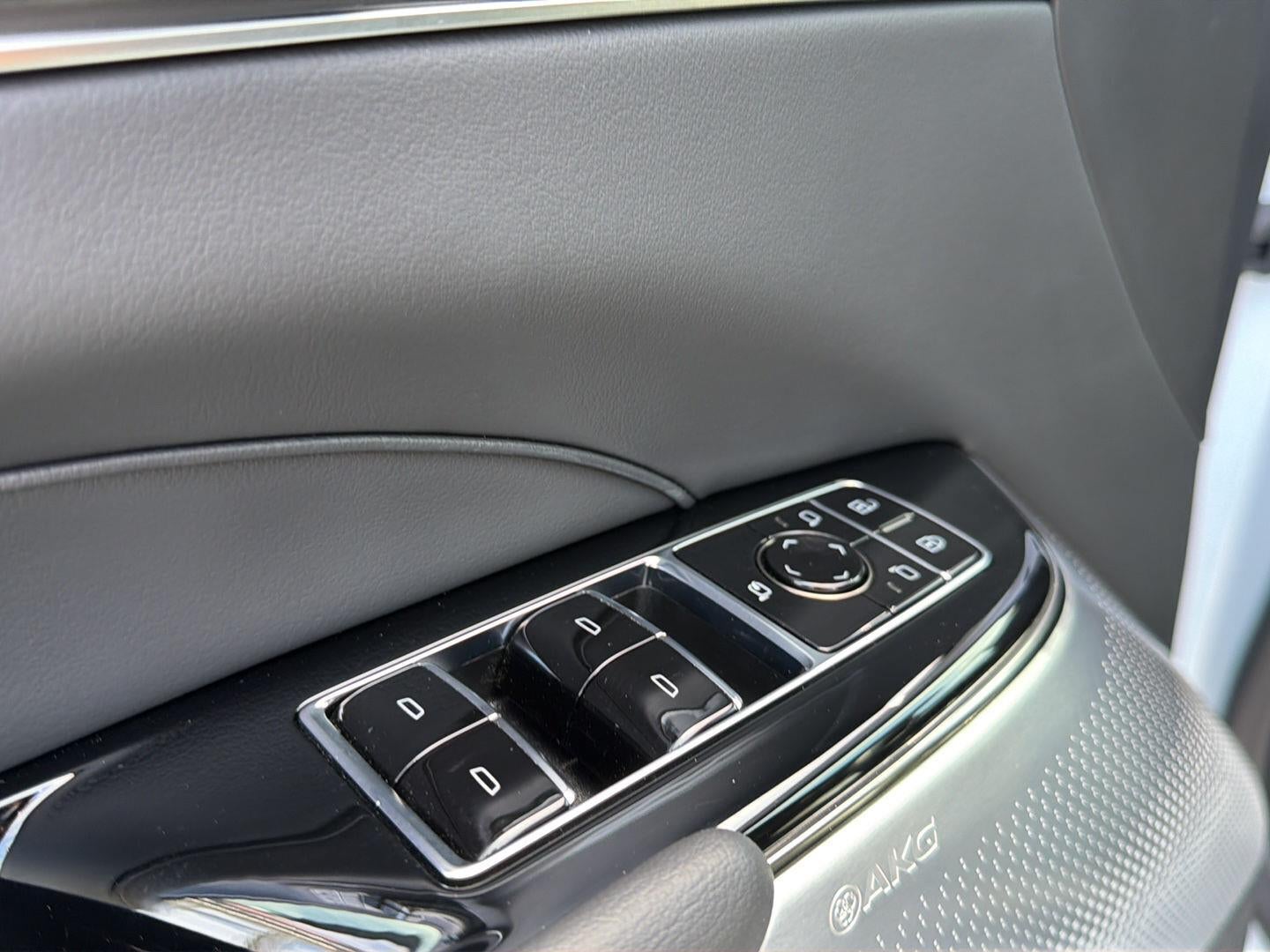 2026 Cadillac LYRIQ Signature Luxury - Photo 17