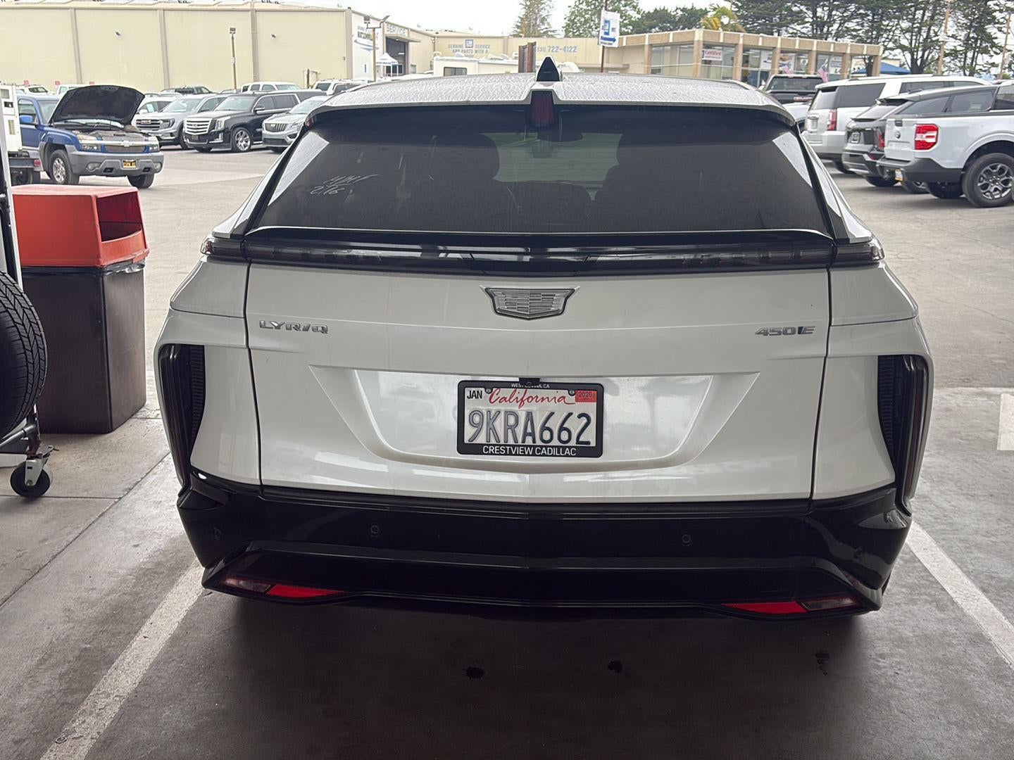 2024 Cadillac LYRIQ Sport 2