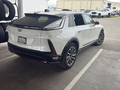 2024 Cadillac LYRIQ Sport 2