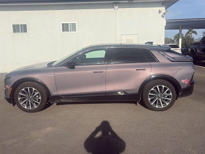 2024 Cadillac LYRIQ Sport 2