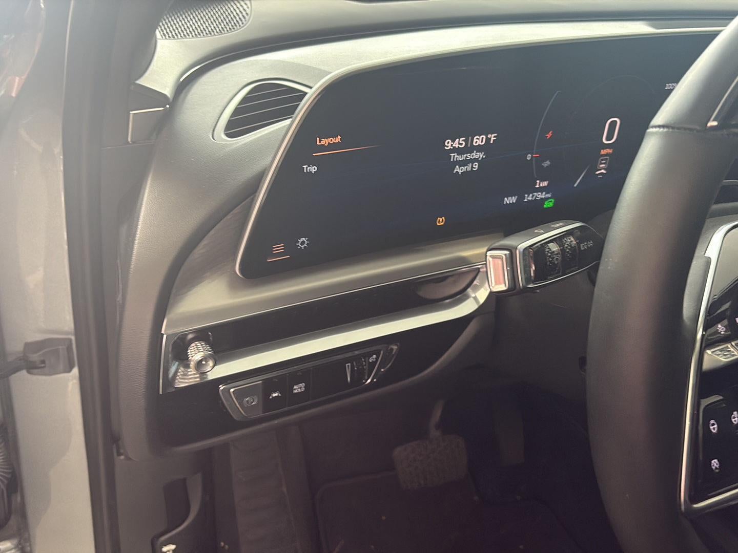 2024 Cadillac LYRIQ Sport 3