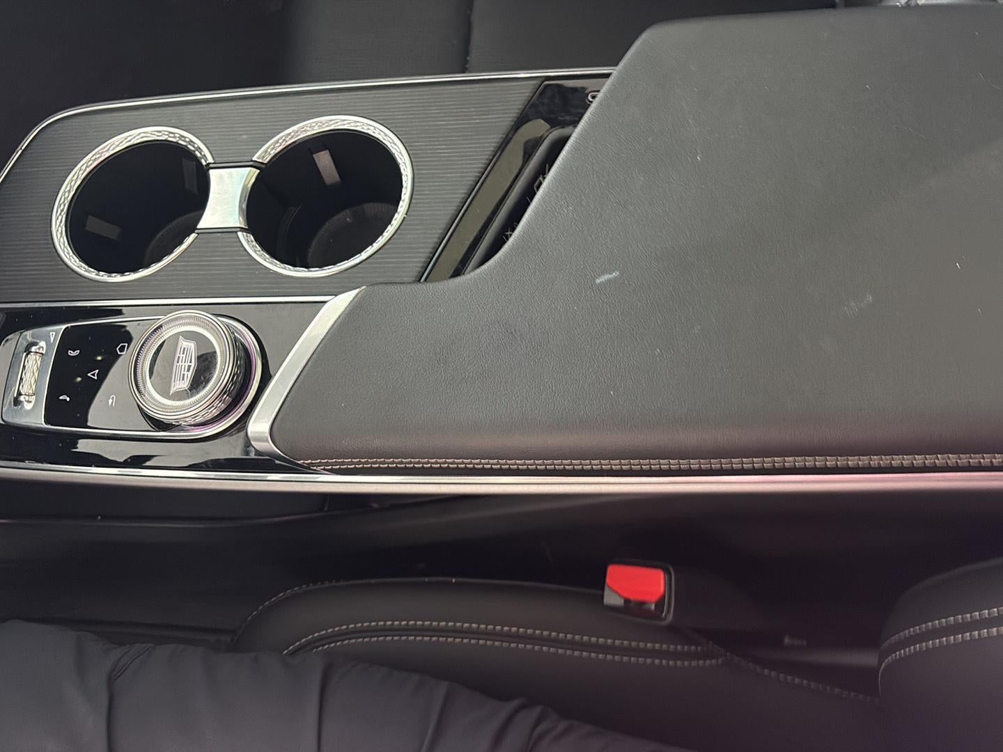 2024 Cadillac LYRIQ Sport 3