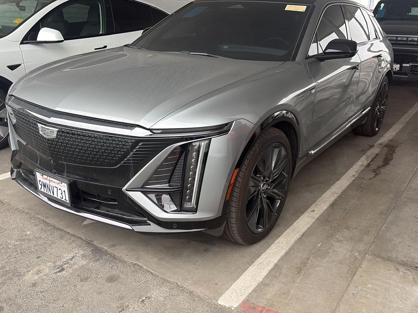 2024 Cadillac LYRIQ Sport 3