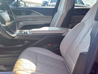 2024 Cadillac LYRIQ Sport 3