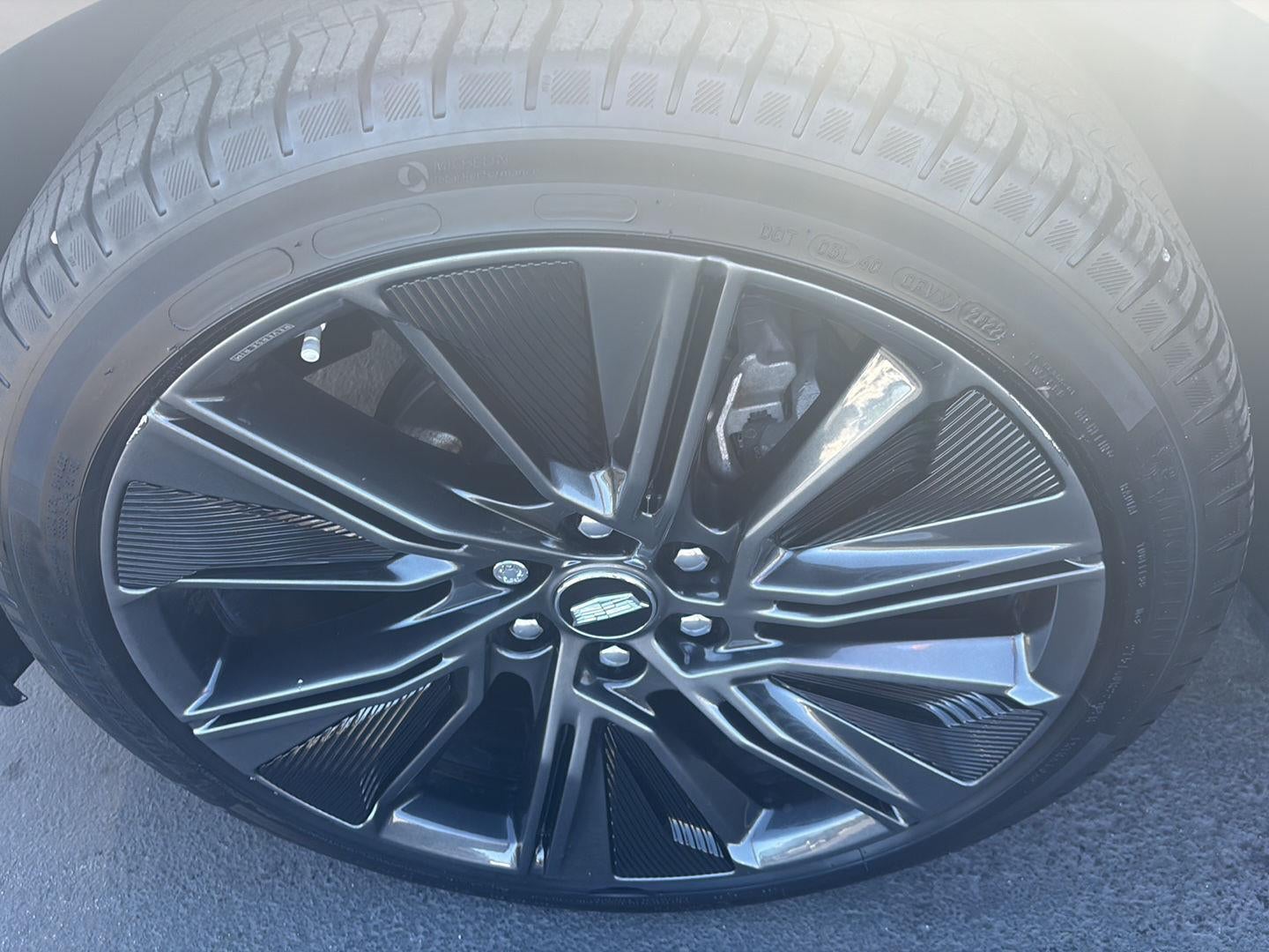 2024 Cadillac LYRIQ Sport 3