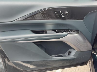 2024 Cadillac LYRIQ Sport 3