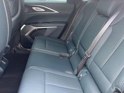 2024 Cadillac LYRIQ Sport 3