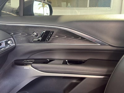 2024 Cadillac LYRIQ Sport 3