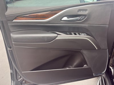 2024 Cadillac Escalade ESV Luxury