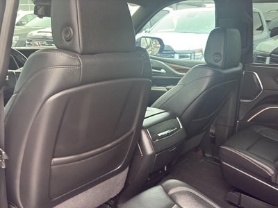 2024 Cadillac Escalade ESV Luxury