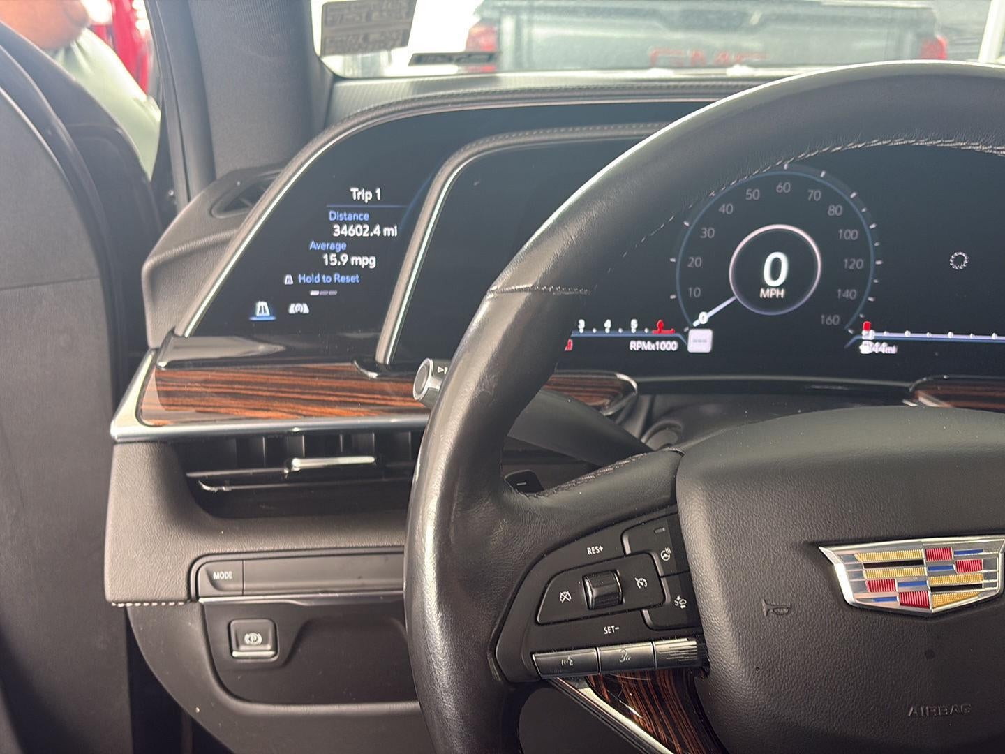 2022 Cadillac Escalade ESV Luxury