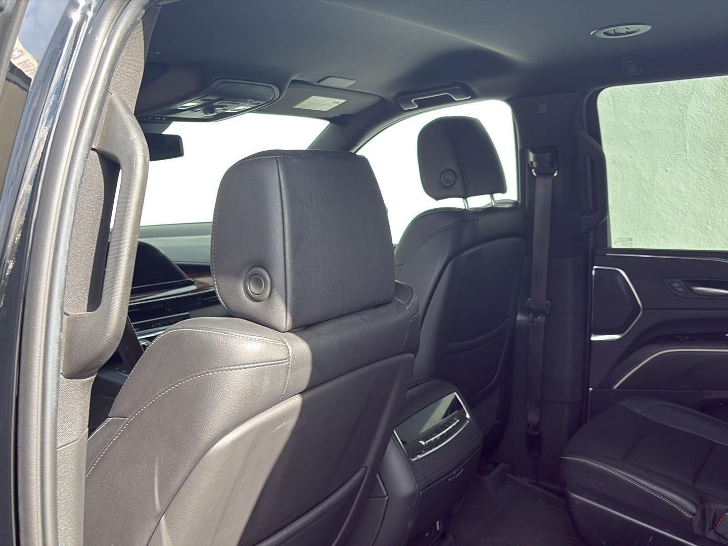 2023 Cadillac Escalade ESV Luxury