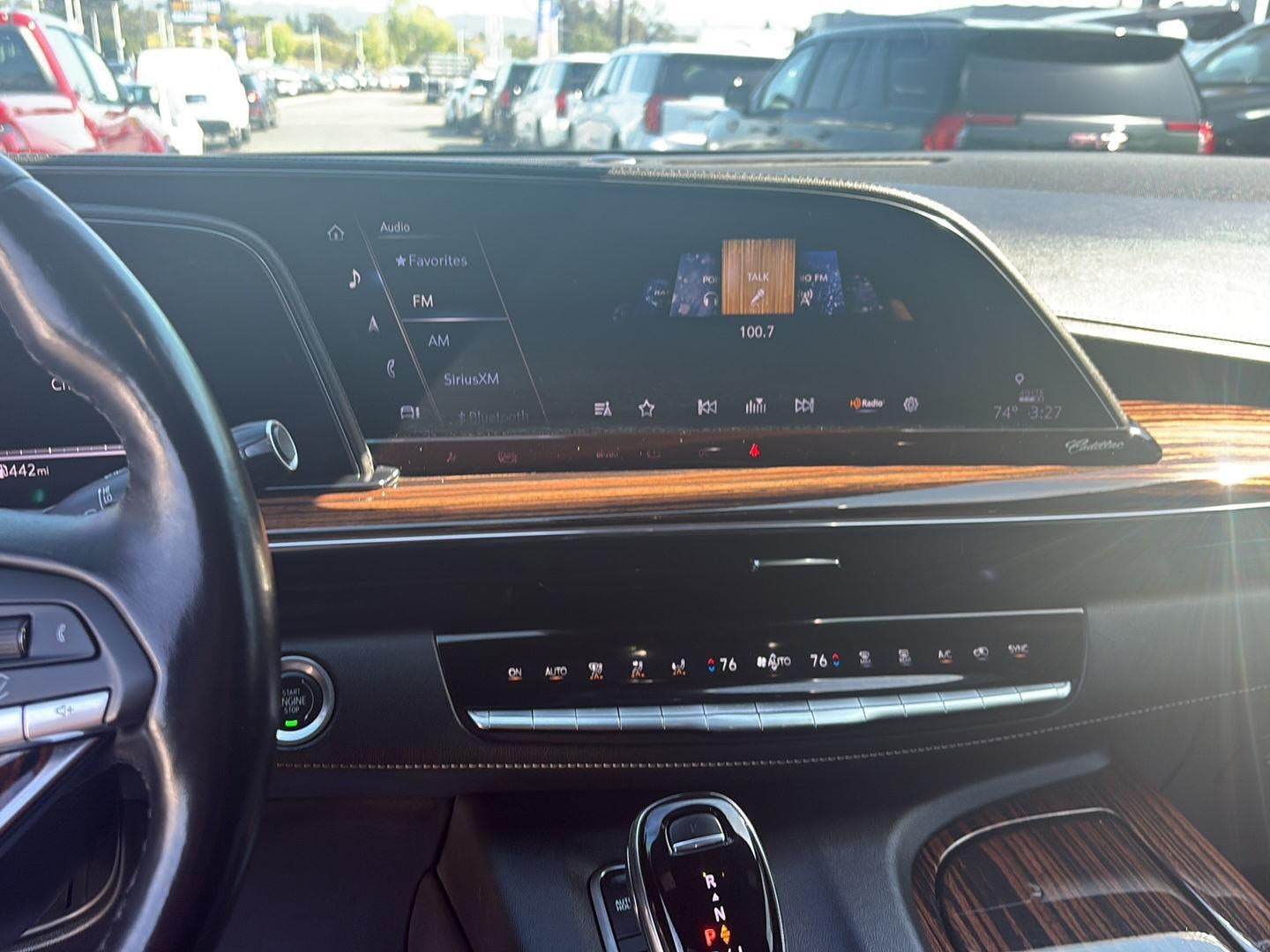 2022 Cadillac Escalade ESV Premium Luxury