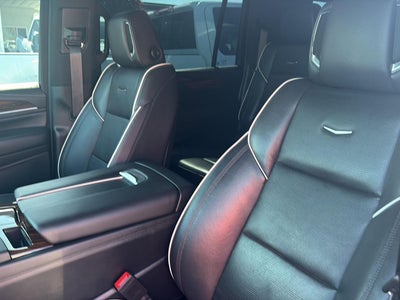 2022 Cadillac Escalade ESV Premium Luxury