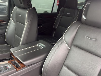 2023 Cadillac Escalade ESV Premium Luxury