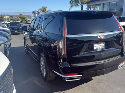 2023 Cadillac Escalade ESV Premium Luxury
