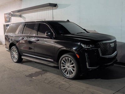 2023 Cadillac Escalade ESV Premium Luxury
