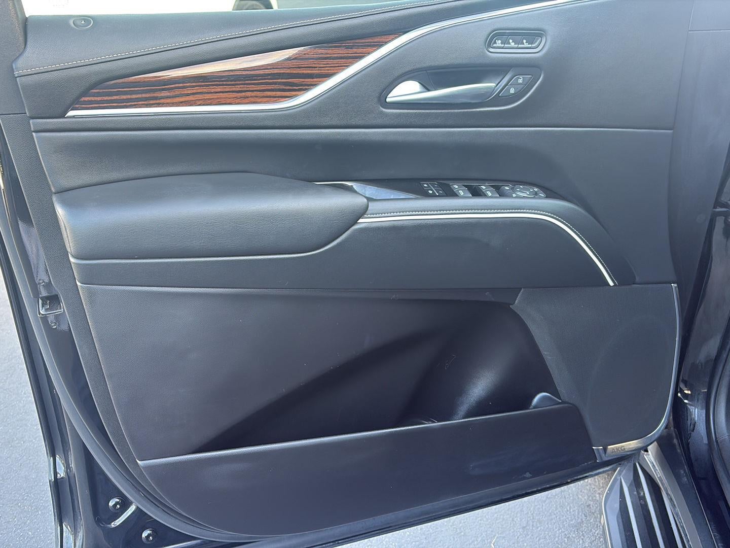 2023 Cadillac Escalade 4WD Premium Luxury