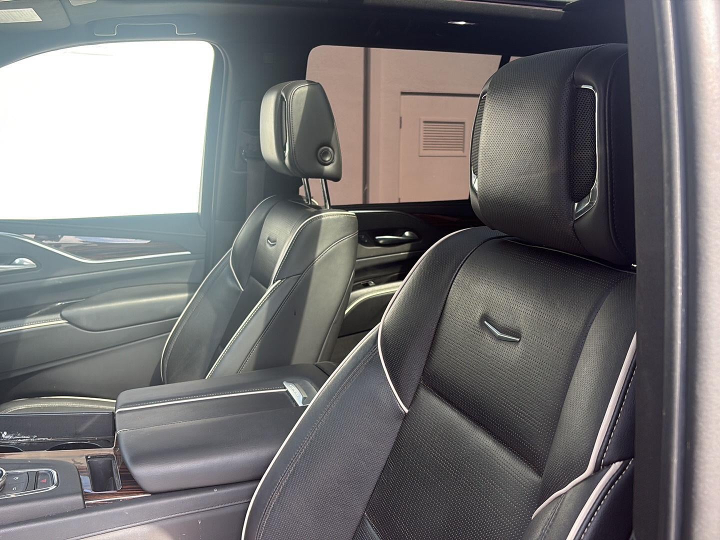 2023 Cadillac Escalade 4WD Premium Luxury