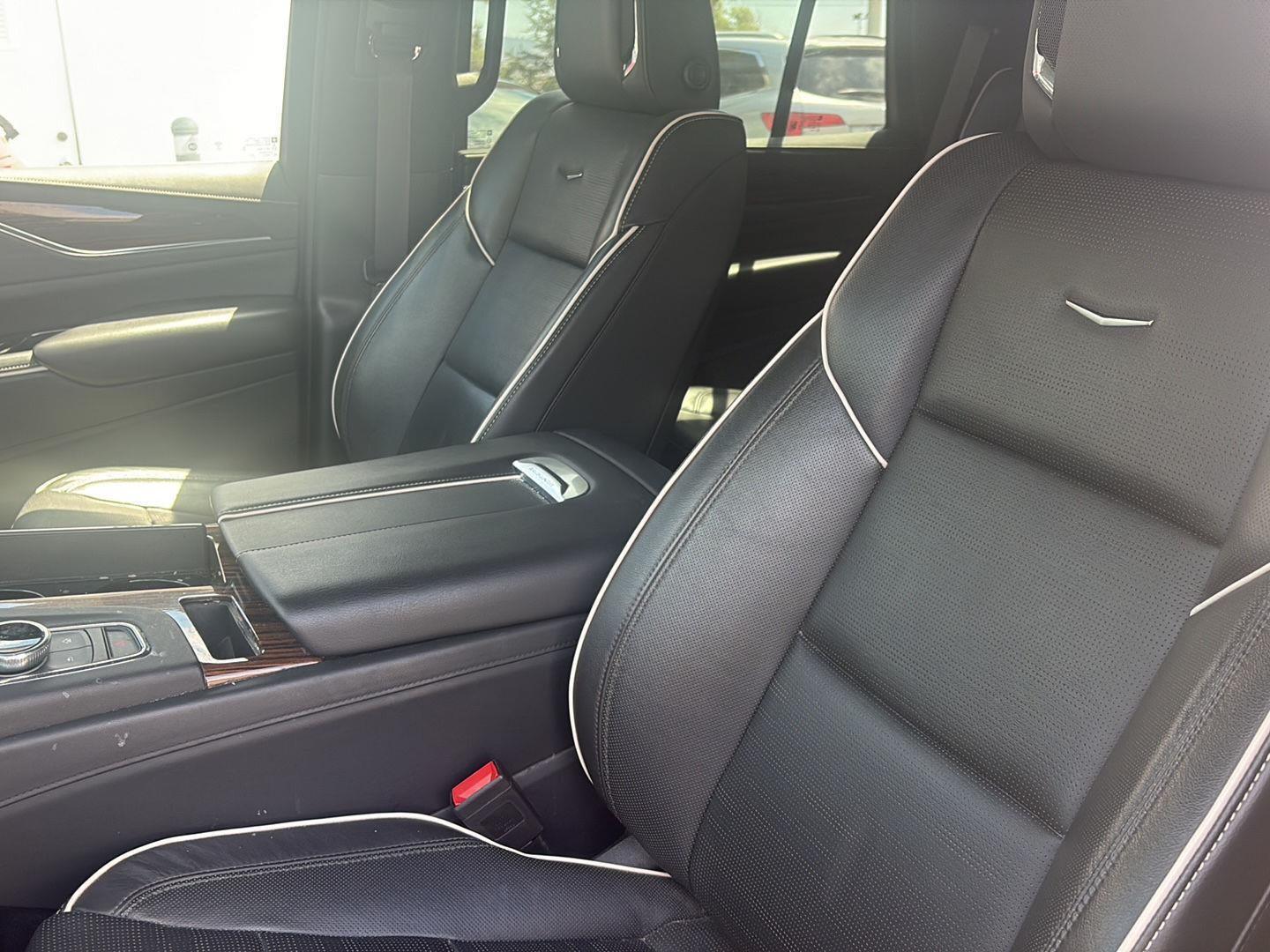 2024 Cadillac Escalade Premium Luxury