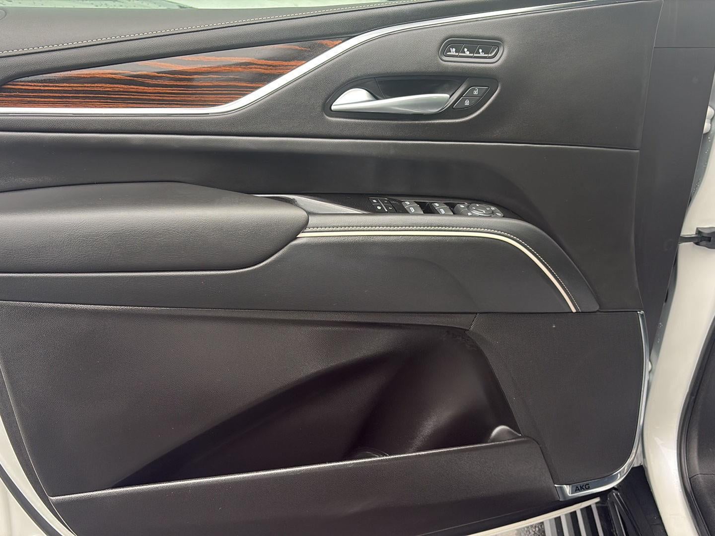 2023 Cadillac Escalade Premium Luxury