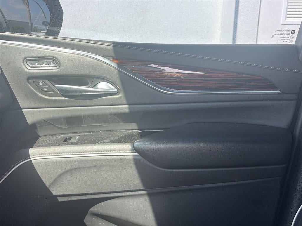 2022 Cadillac Escalade Sport