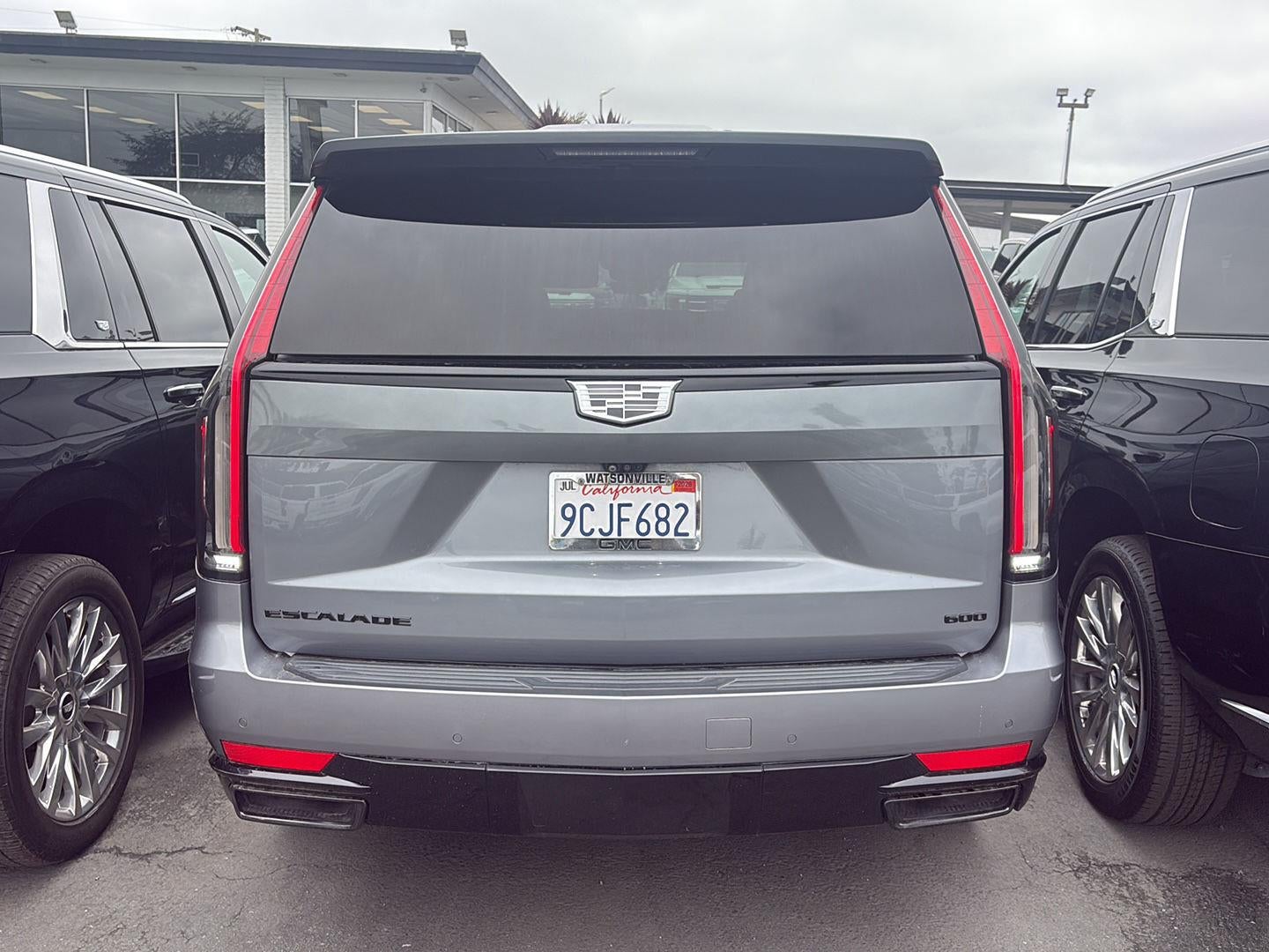 2022 Cadillac Escalade Sport