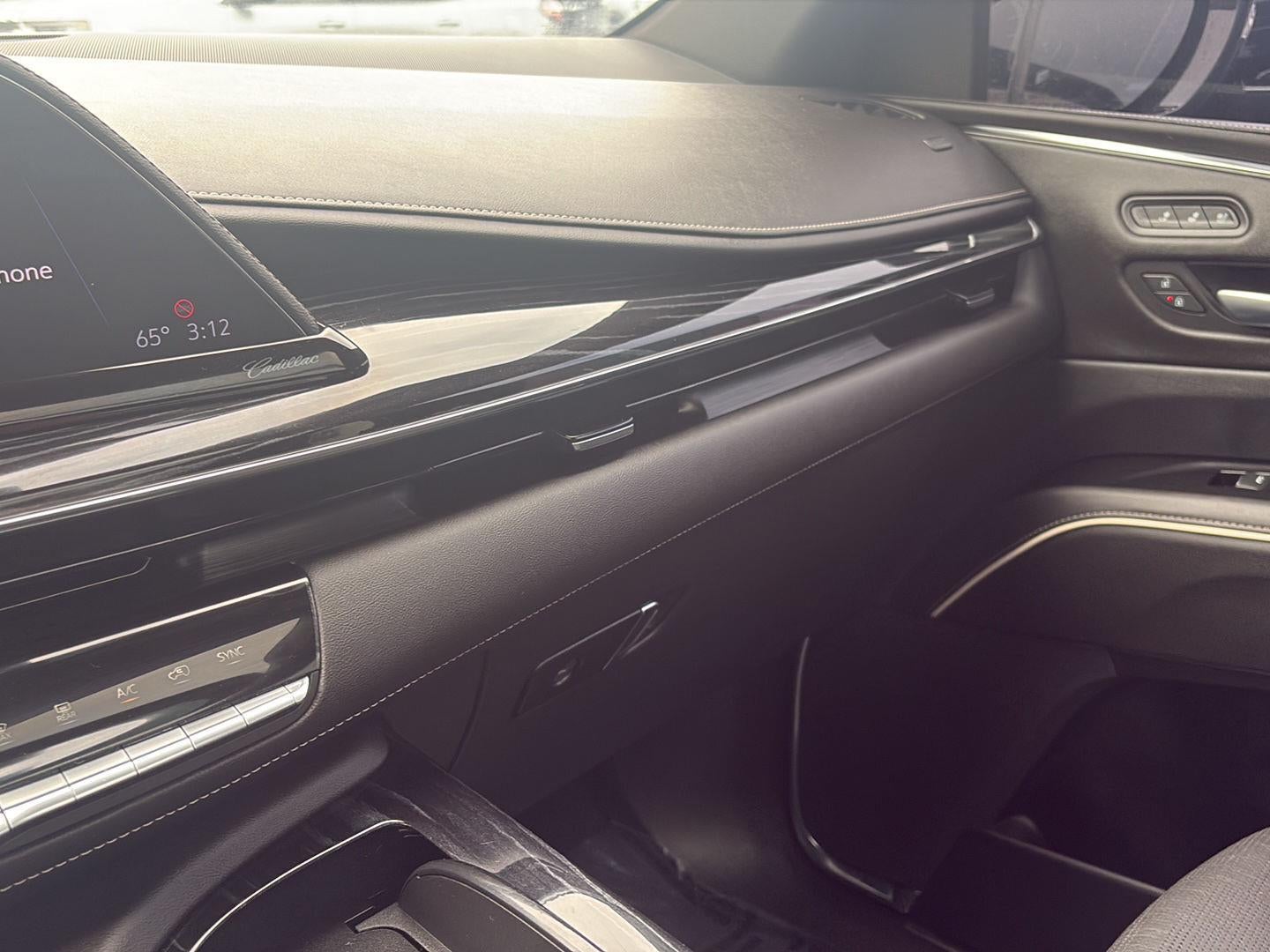 2022 Cadillac Escalade Sport