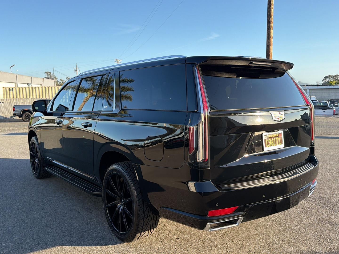 2024 Cadillac Escalade ESV Premium Luxury