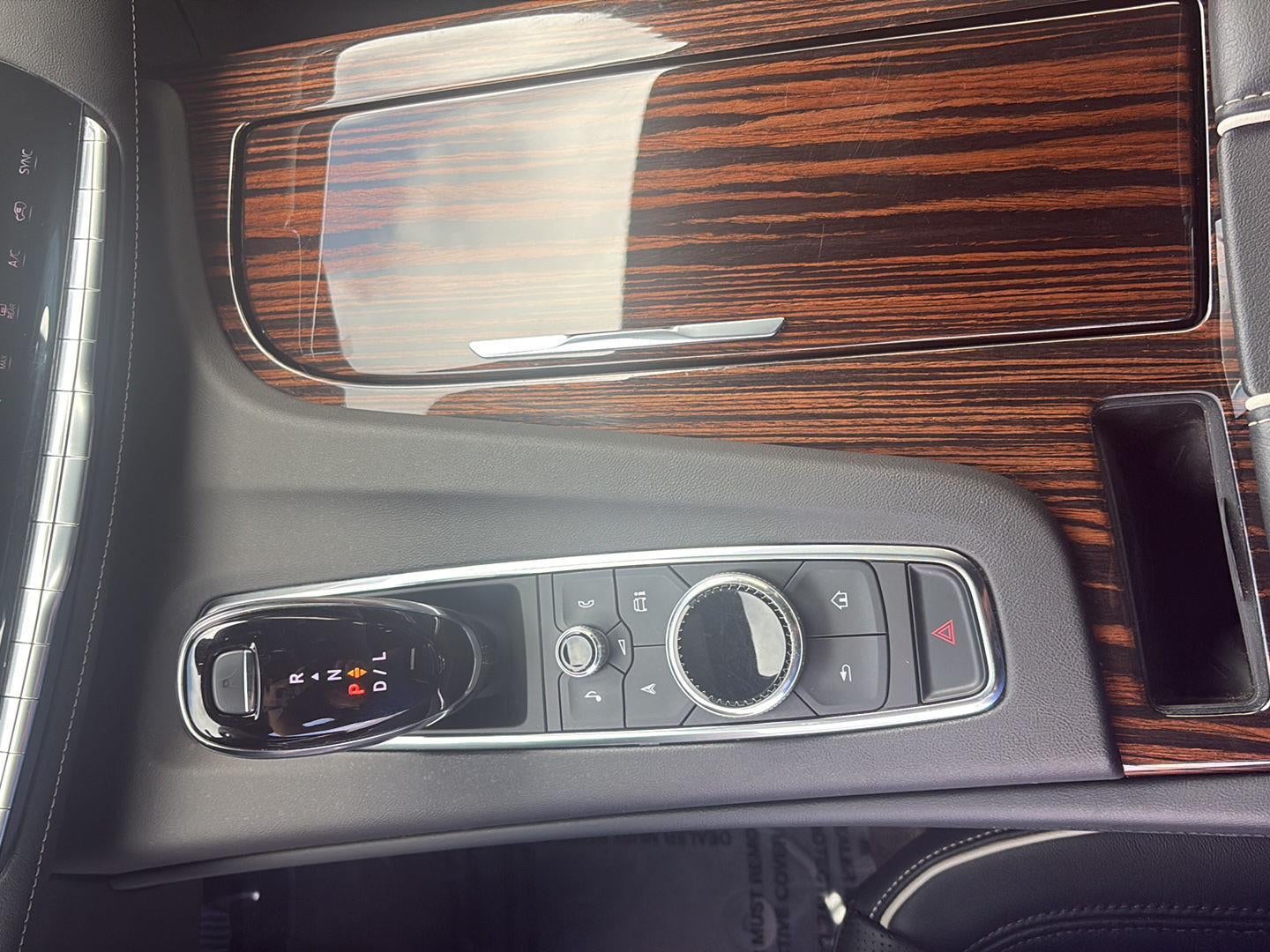 2022 Cadillac Escalade ESV Premium Luxury