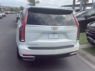 2022 Cadillac Escalade ESV Premium Luxury