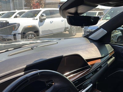 2022 Cadillac Escalade ESV Premium Luxury