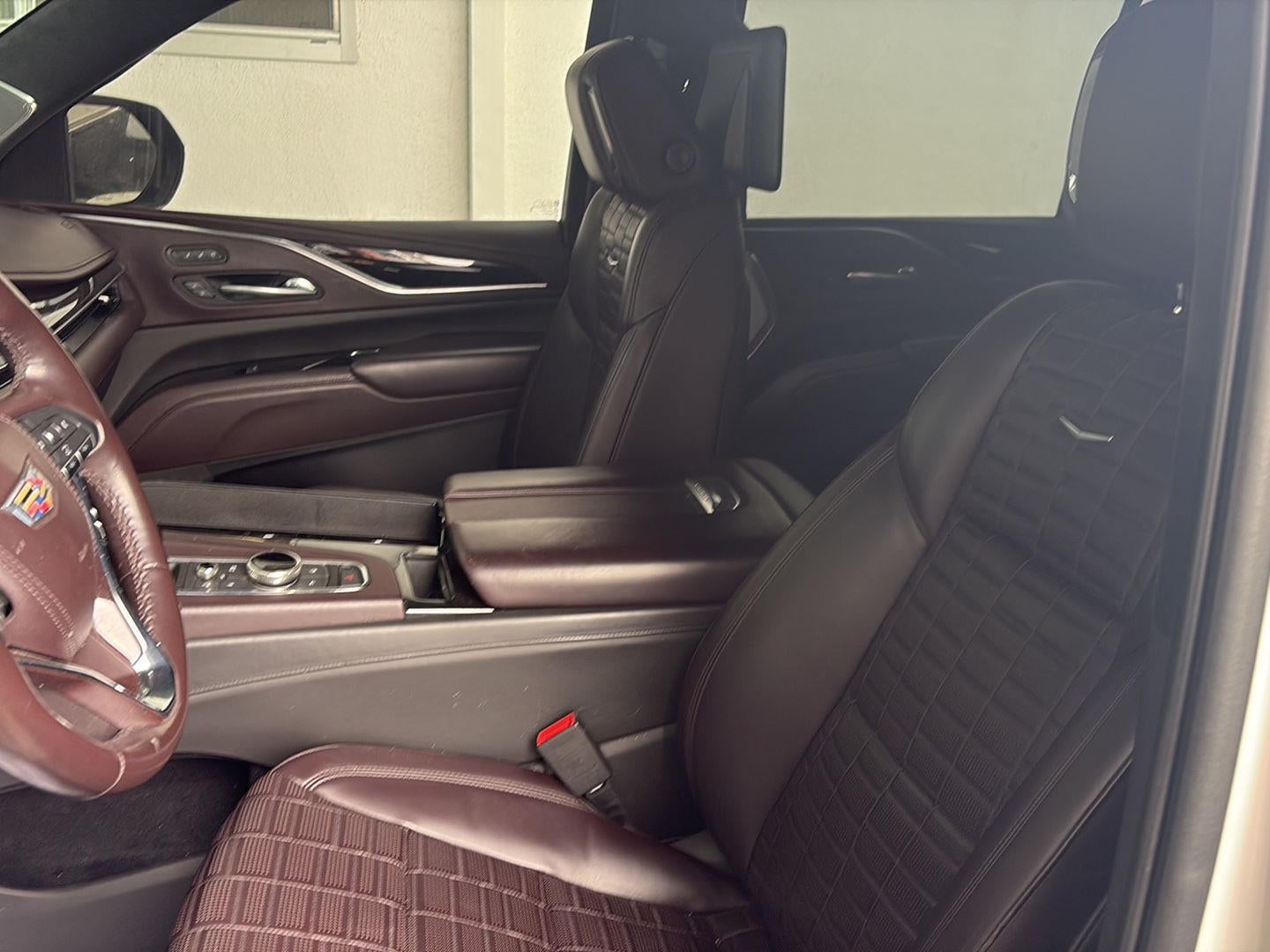 2022 Cadillac Escalade ESV Premium Luxury Platinum