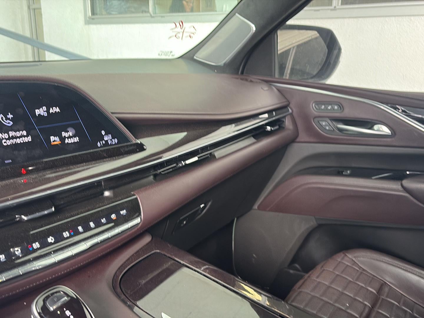 2022 Cadillac Escalade ESV Premium Luxury Platinum