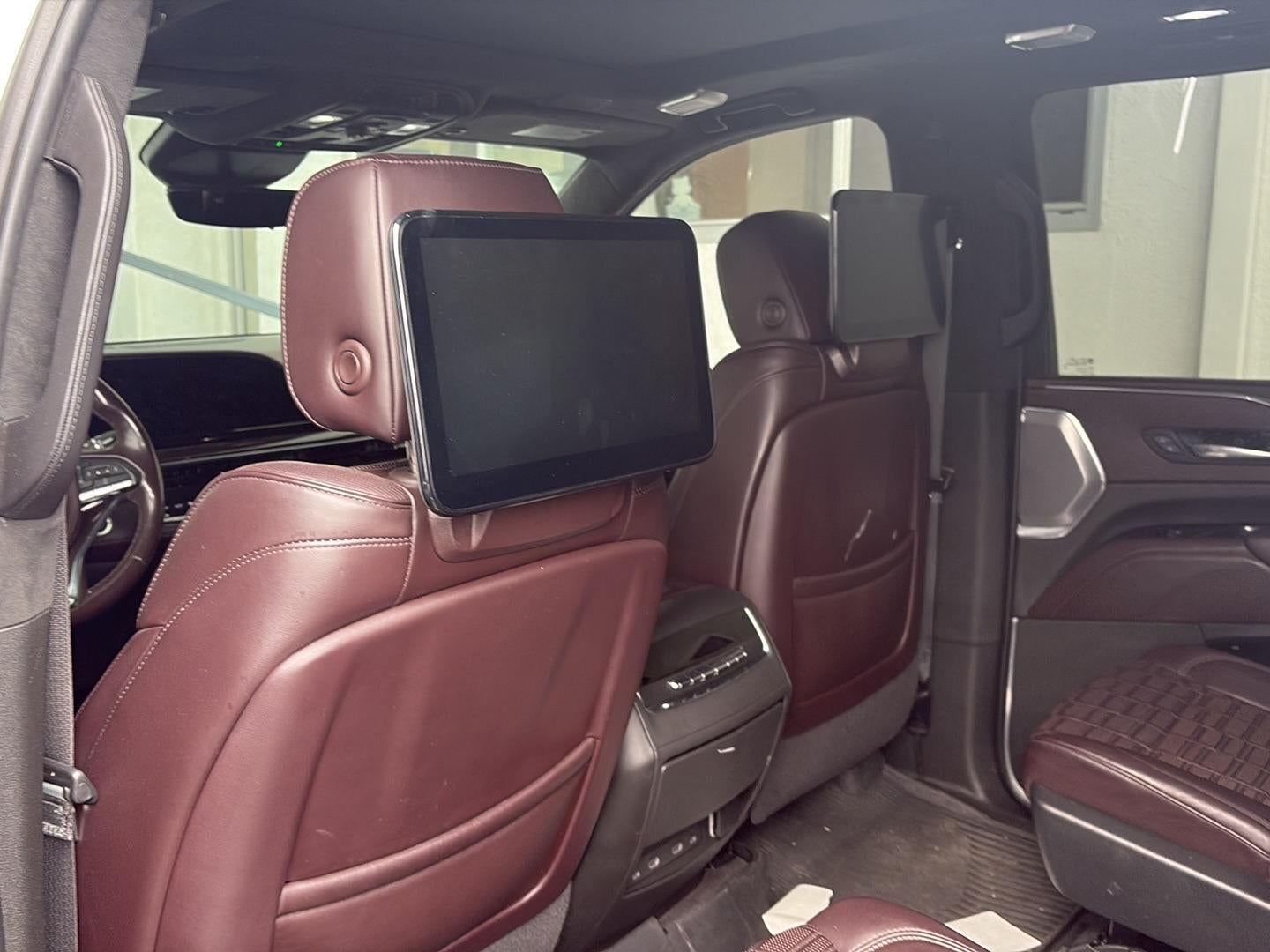 2022 Cadillac Escalade ESV Premium Luxury Platinum