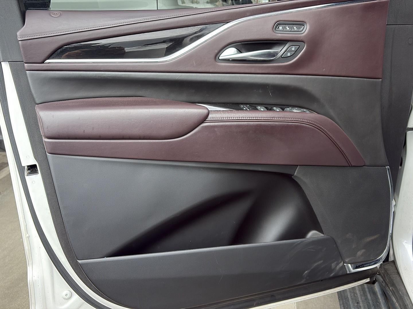 2022 Cadillac Escalade ESV Premium Luxury Platinum