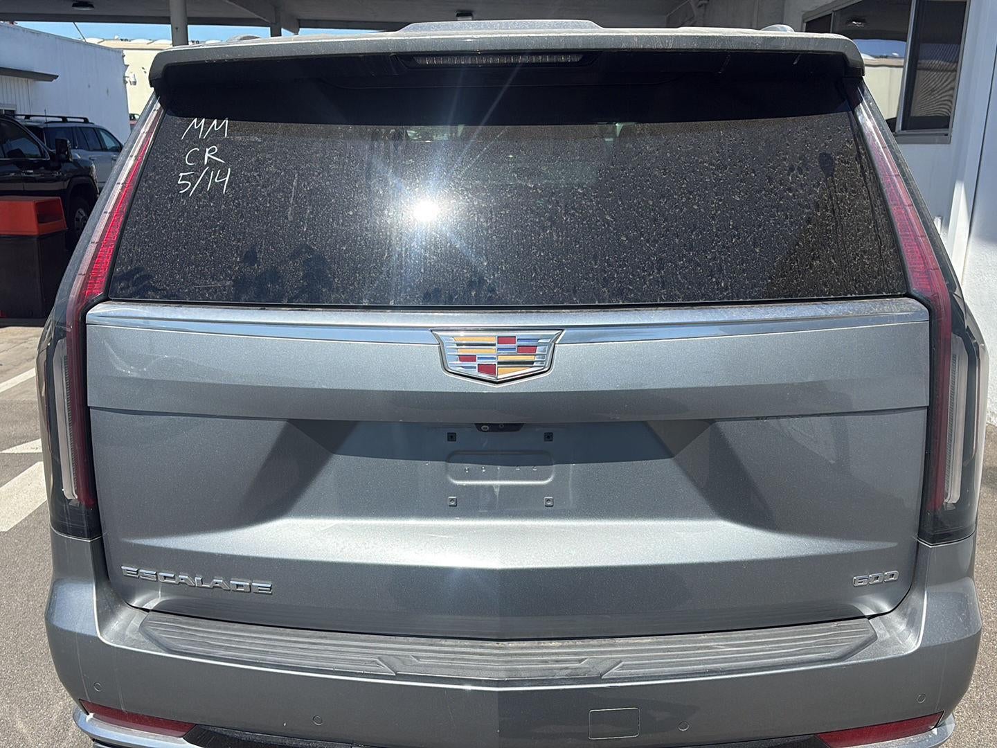 2023 Cadillac Escalade ESV 4WD Premium Luxury Platinum