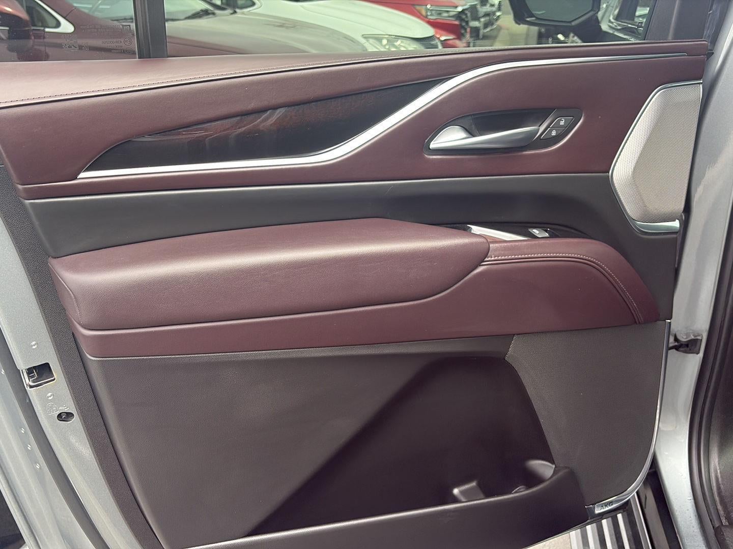 2023 Cadillac Escalade ESV 4WD Premium Luxury Platinum