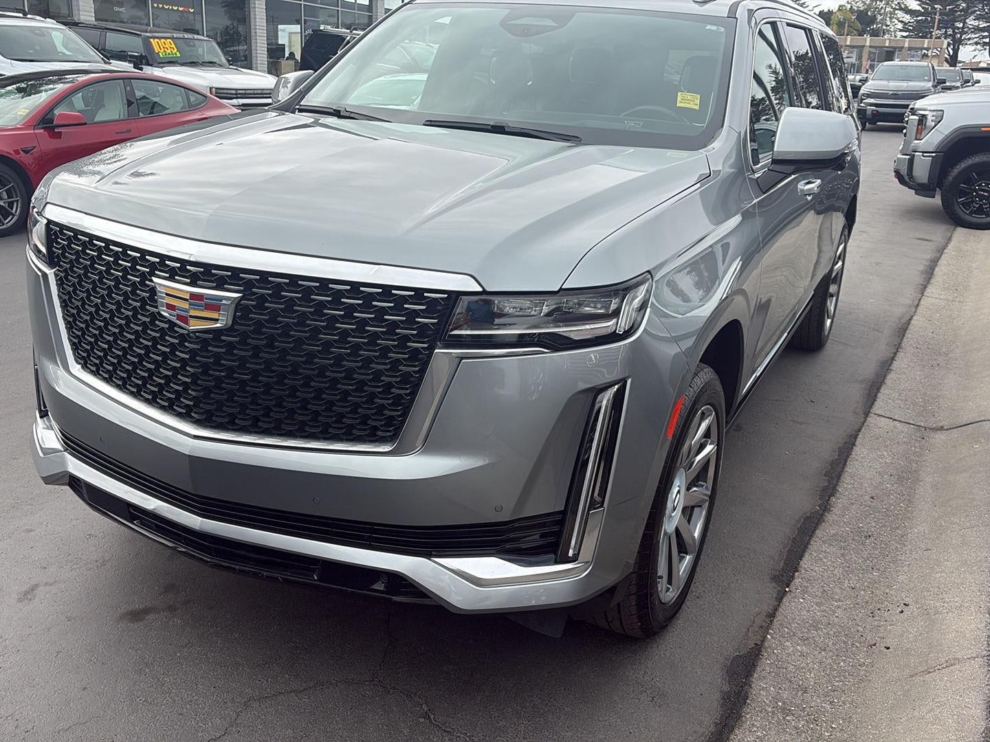 2023 Cadillac Escalade ESV 4WD Premium Luxury Platinum