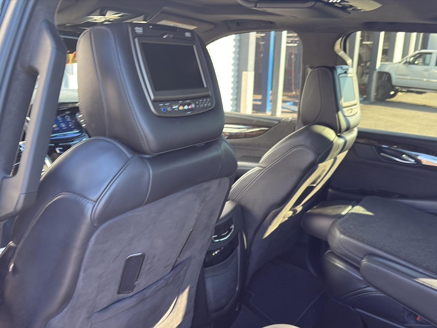 2015 Cadillac Escalade Platinum