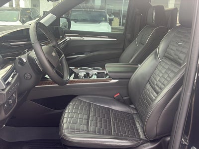 2025 Cadillac Escalade Sport Platinum