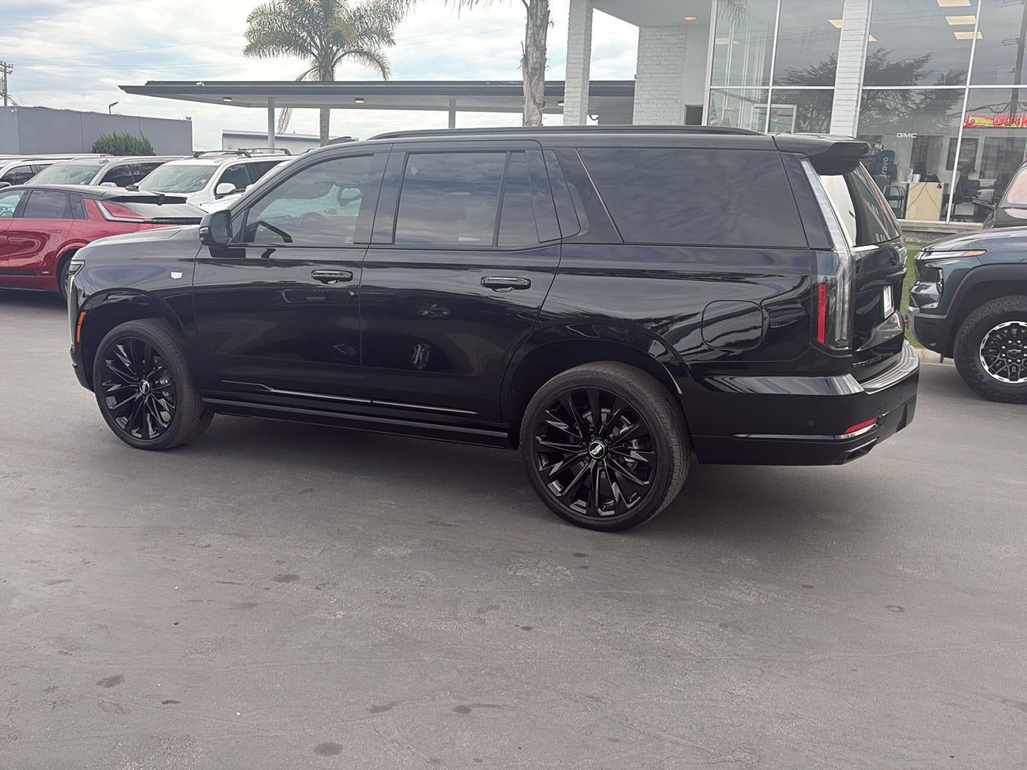 2025 Cadillac Escalade Sport Platinum