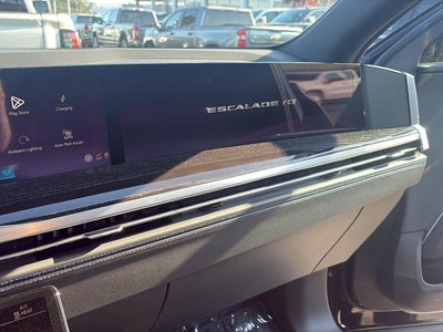 2026 Cadillac ESCALADE IQ Sport