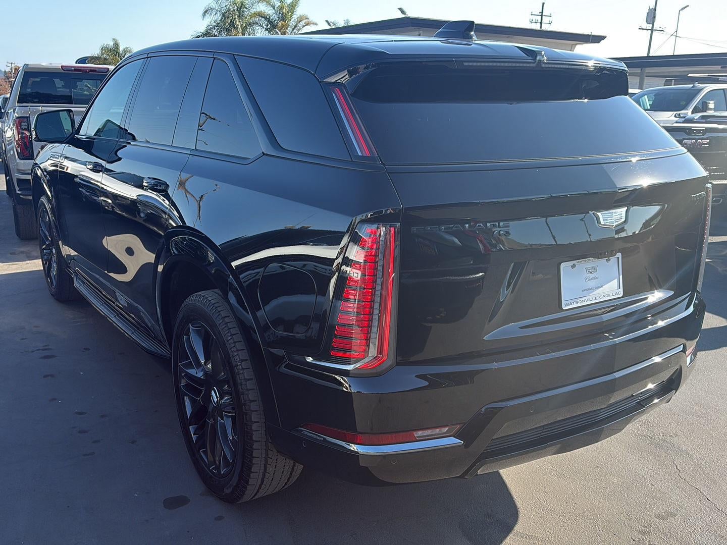 2026 Cadillac ESCALADE IQ Sport