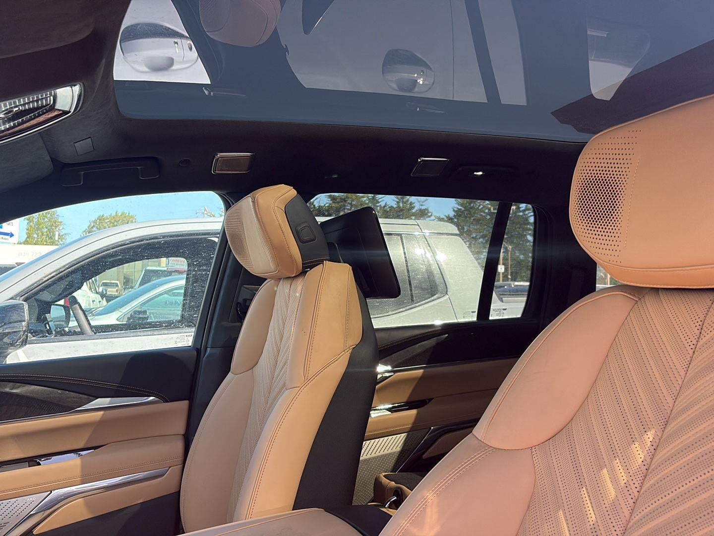 2025 Cadillac ESCALADE IQ Sport 2