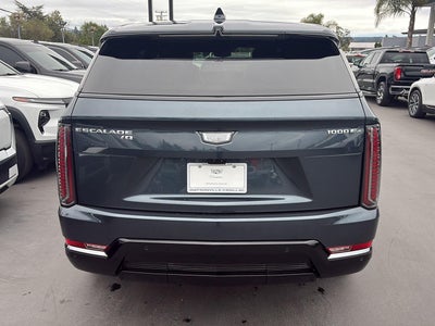 2025 Cadillac ESCALADE IQ Sport 2