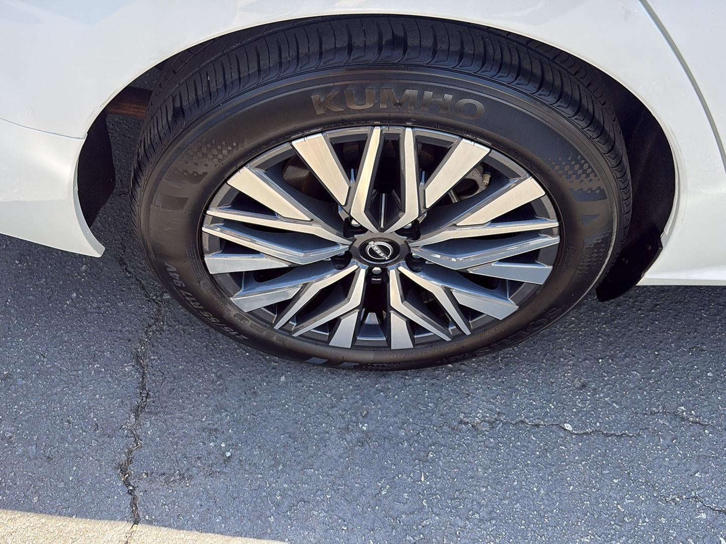 2025 Nissan Altima SV FWD