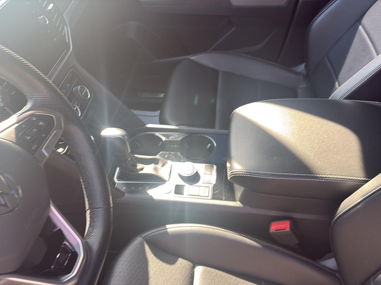 2022 Volkswagen Atlas 3.6L V6 SEL R-Line Black