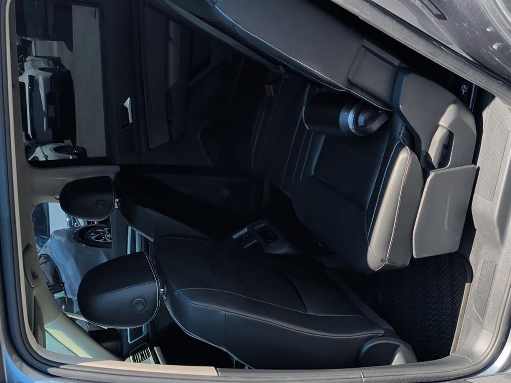 2022 Volkswagen Atlas 3.6L V6 SEL R-Line Black